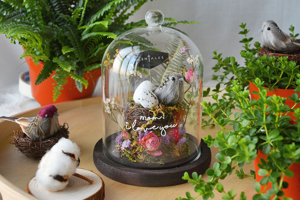 blog-bird-song-dried-flower-bell-jar