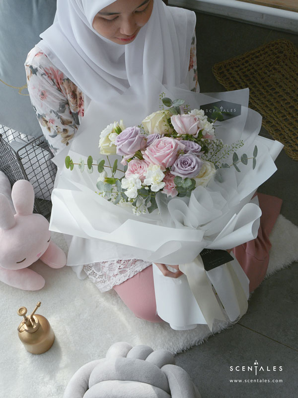 spring-cantabile-flower-bouquet-white-large-04-600x800 spring-cantabile-flower-bouquet-white-large