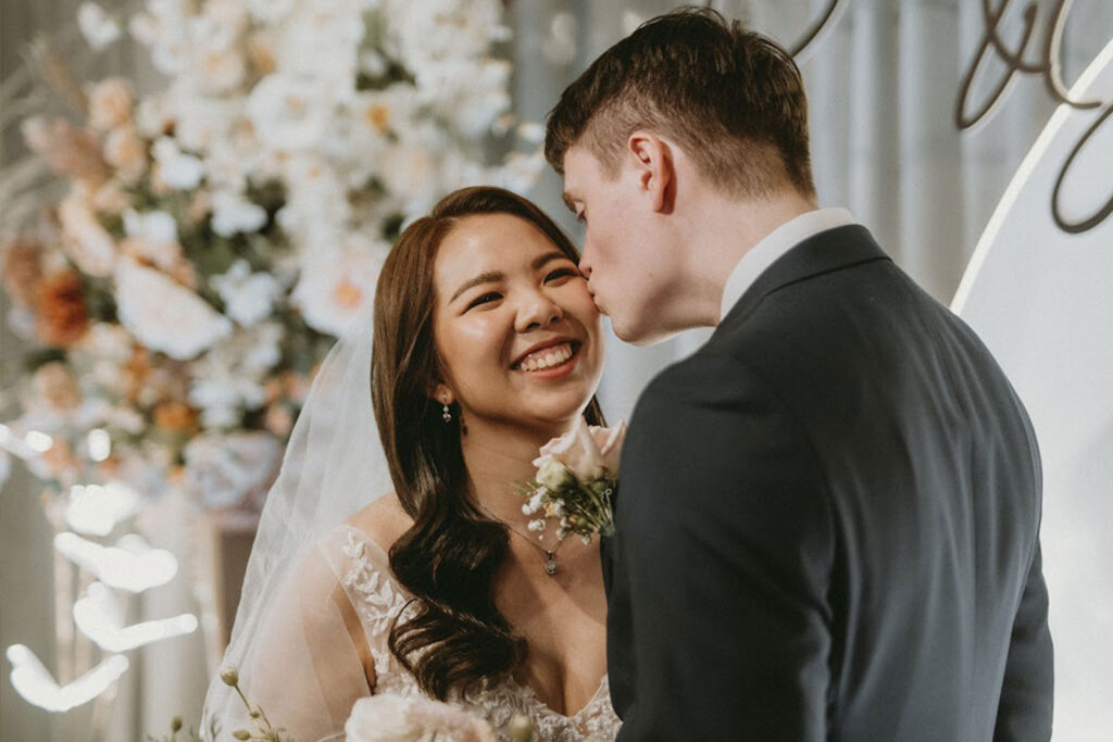 erik_jasmine_1600x1067