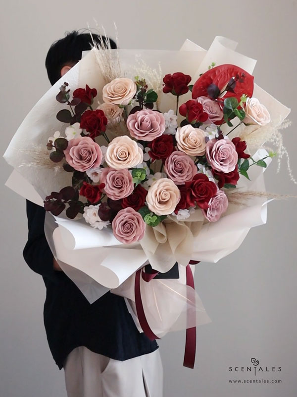 vday2026-deeply-yours-soap-flower-bouquet-xl-04-600x800