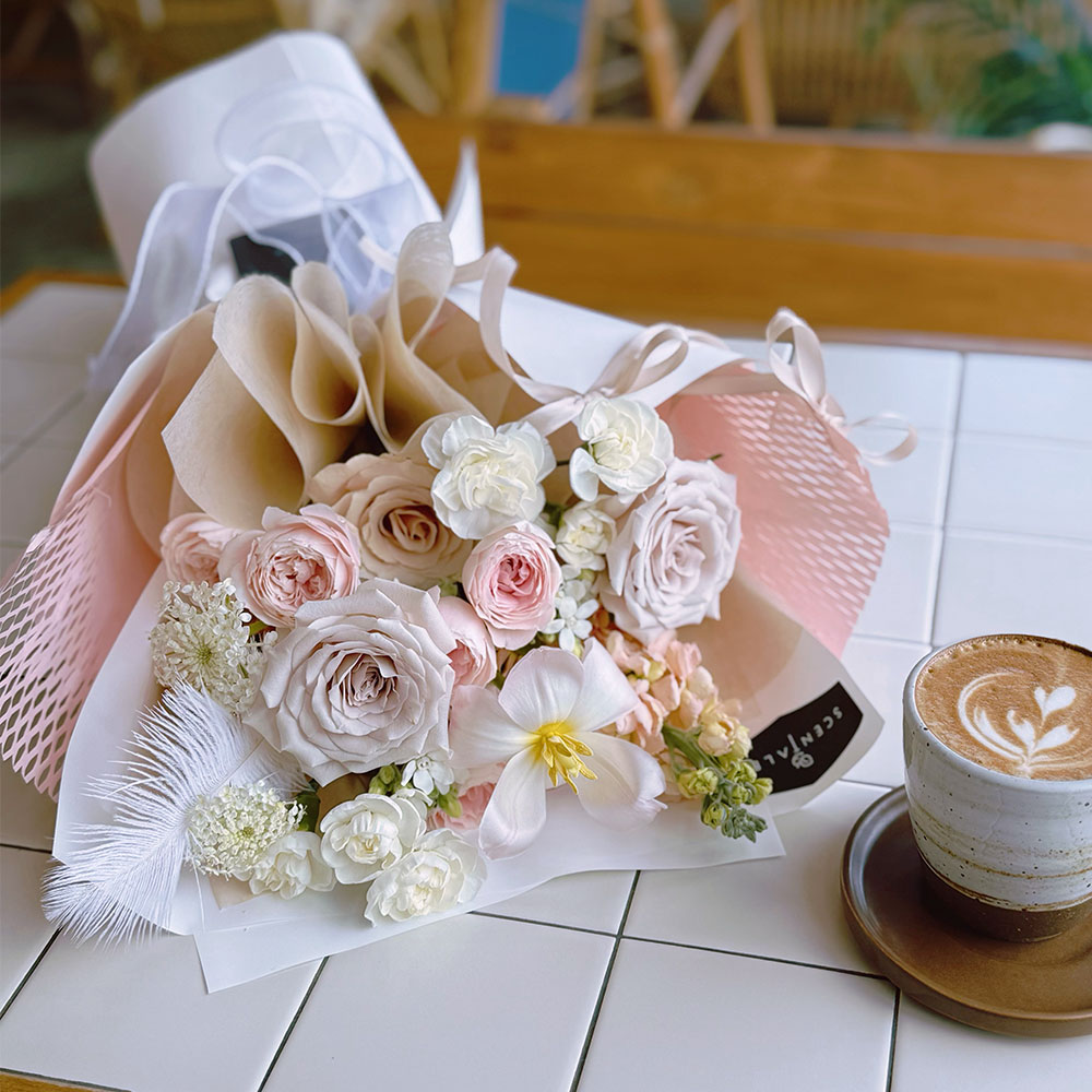 Valentine's Day Flowers & Gifts