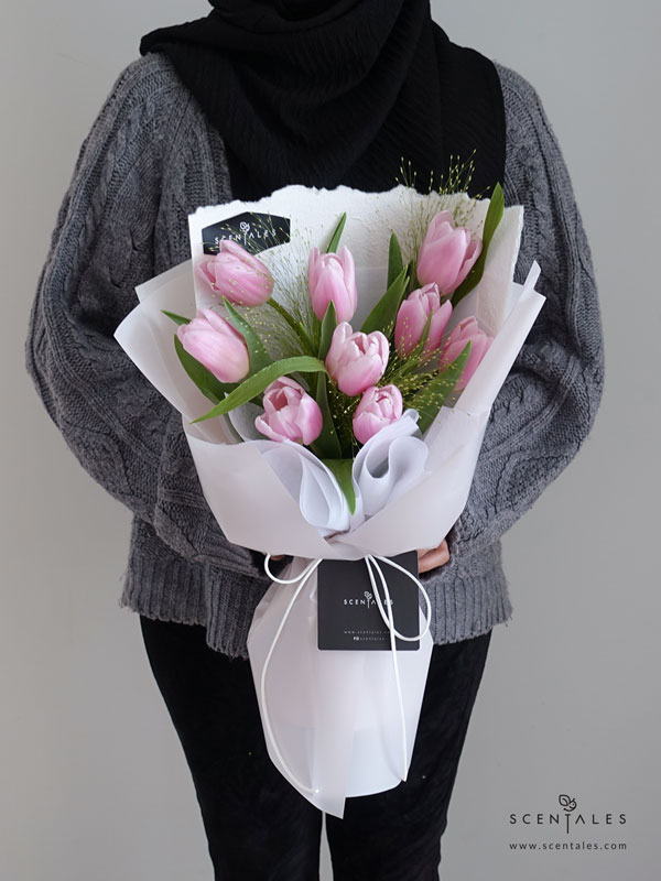 Tulip Grace Flower Bouquet Fresh flower bouquet with Pink tulip and panicum