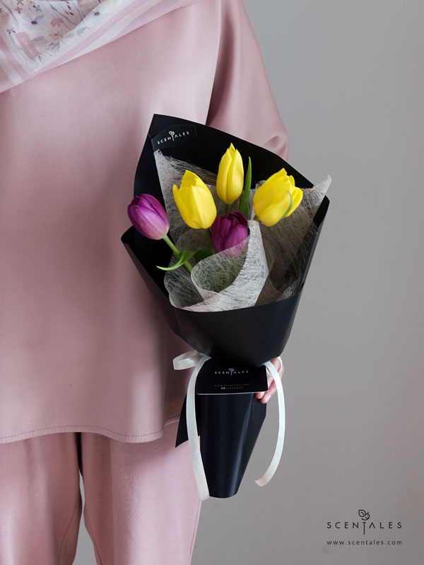 shryl-fresh-flower-bouquet-03-600x800 (Limited 08 - 11 Jul) Shryl Flower Bouquet - Image 3