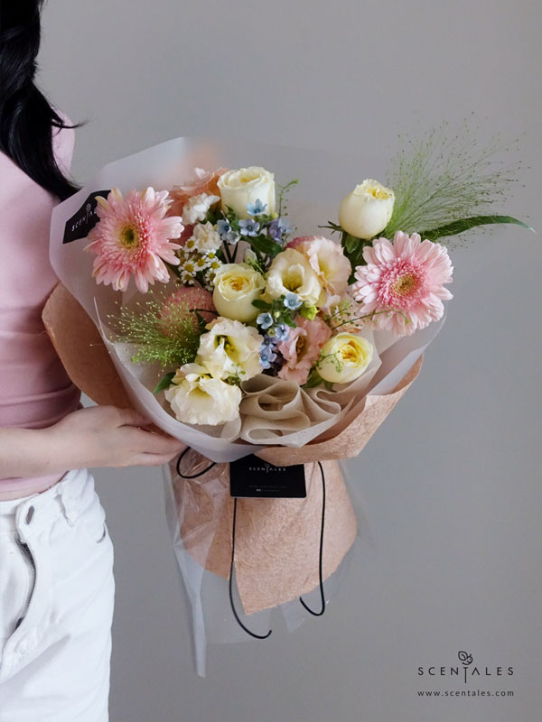 sweet-victory-fresh-flower-bouquet-03-600x800 (July Special) Sweet Victory Flower Bouquet - Image 2